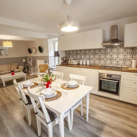 Villa Casa Luna - Private -exclusive Private Garden Barga